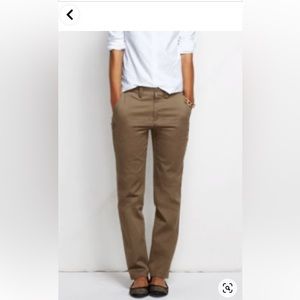 Lands’ End Size 2 ‘Canvas by Lands’ End Chinos Khakis